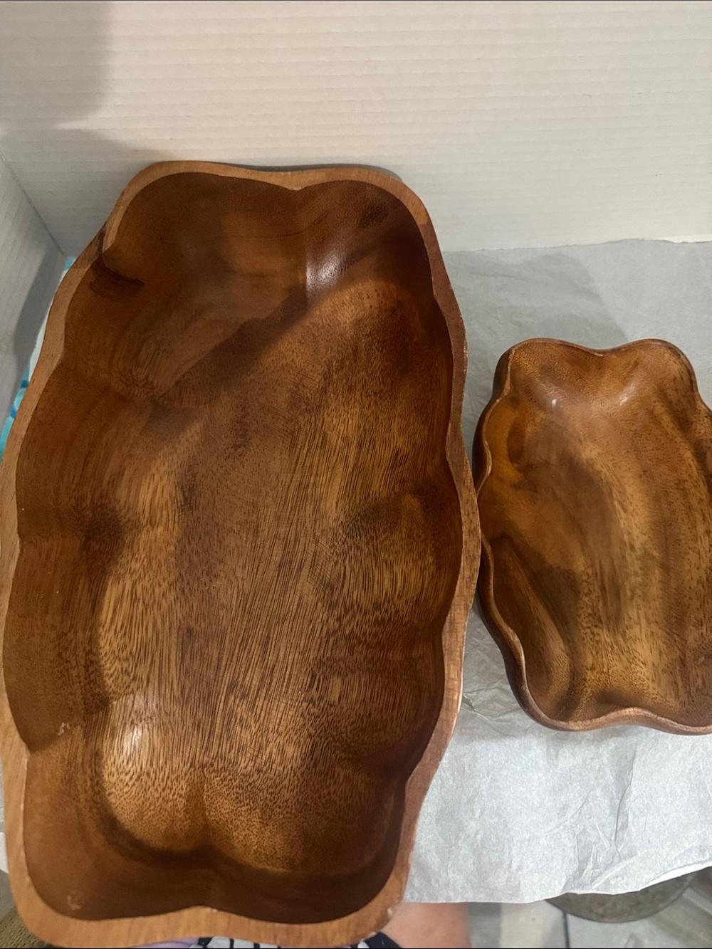 Monkey Pod Wood Carved Serving Bowls - Brown Acacia Set